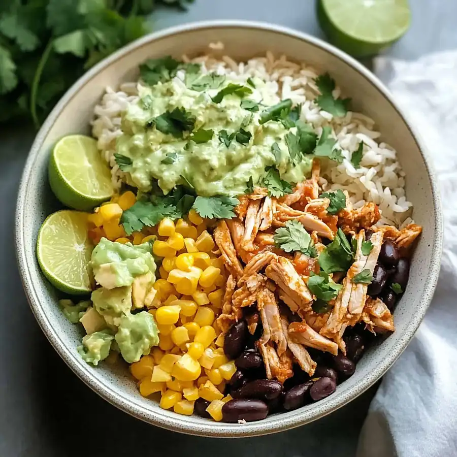 Slow Cooker Mexican Chicken Burrito Bowl: Quick & Flavorful