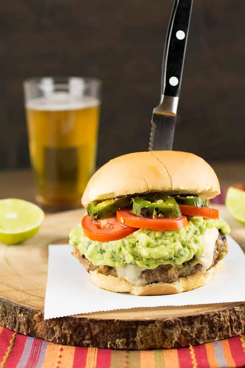 Mexican Burgers: A Flavor Explosion Your Family Will Love!